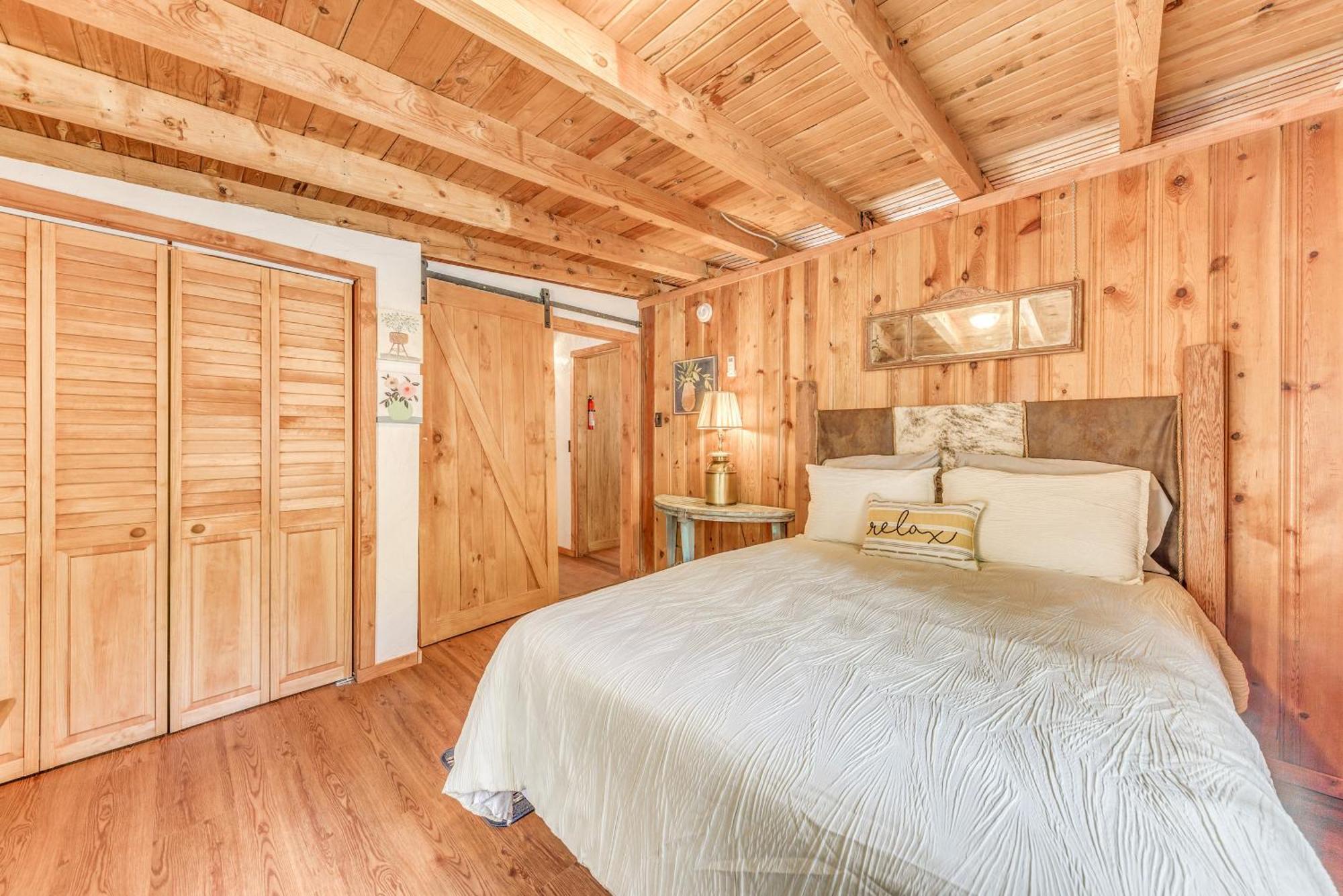 Ruidoso Cabin With Hot Tub - 2 Mi To Grindstone Lake Εξωτερικό φωτογραφία